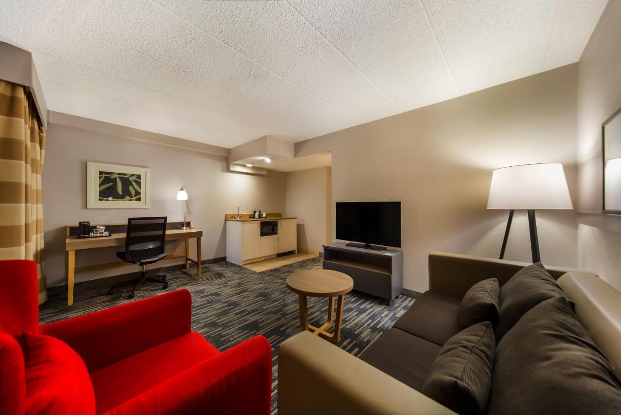 Hotel Wingate By Wyndham Lincoln Airport East Exteriér fotografie