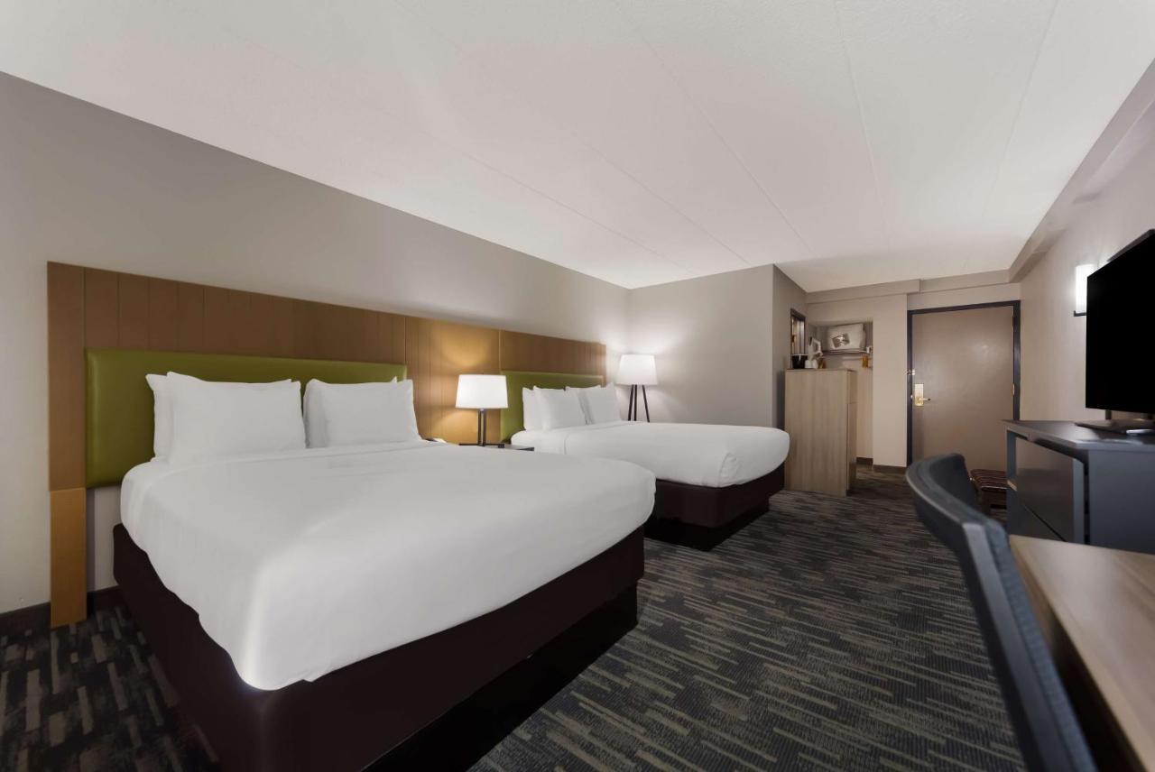 Hotel Wingate By Wyndham Lincoln Airport East Exteriér fotografie