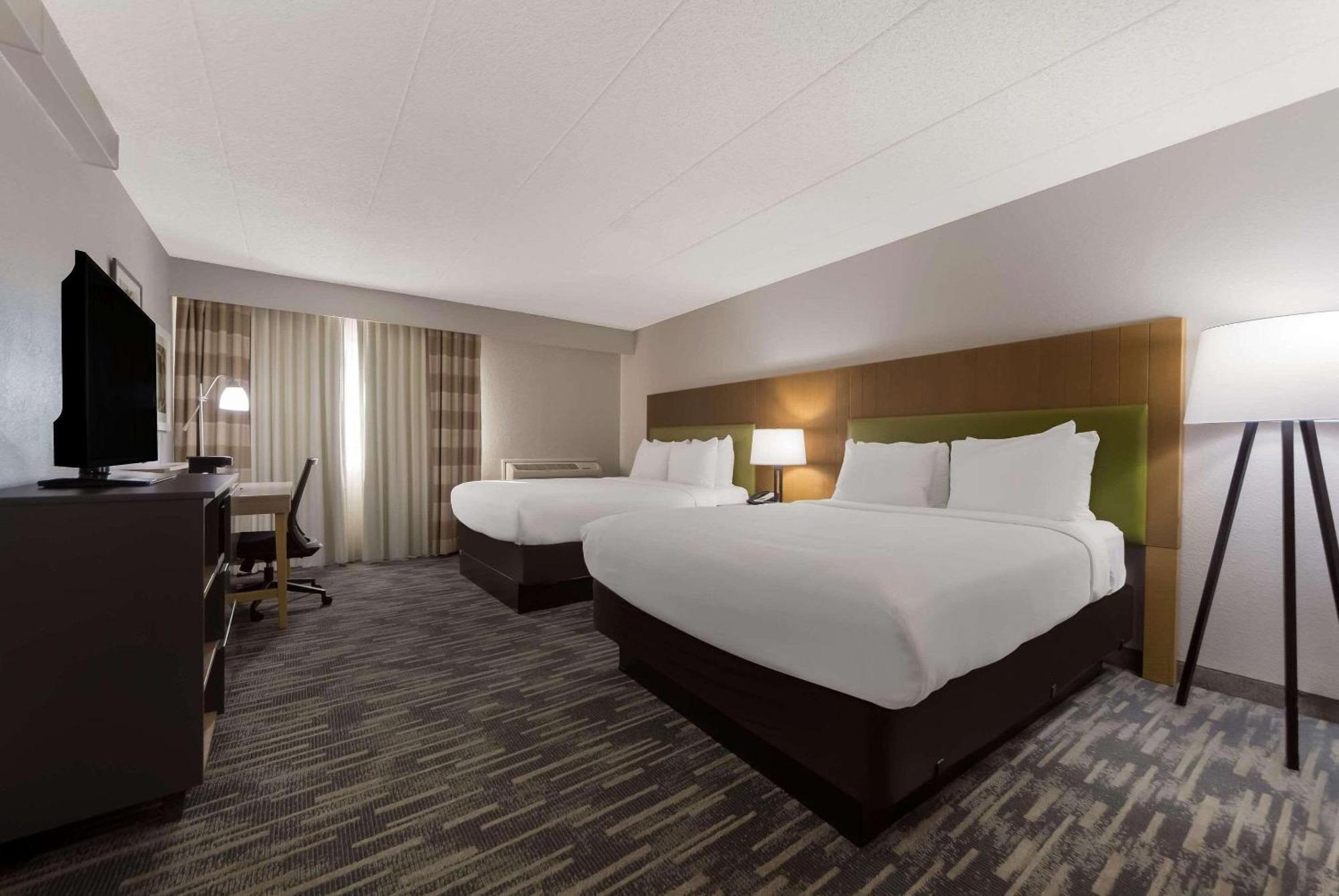 Hotel Wingate By Wyndham Lincoln Airport East Exteriér fotografie